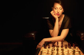 Checkmate – Angelo Godshack, Emylia Argan