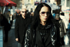 Spy Game – Gina Devine, Neeo