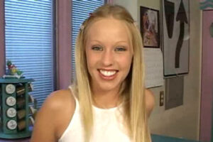 Kitchen Counter – Brea Bennett